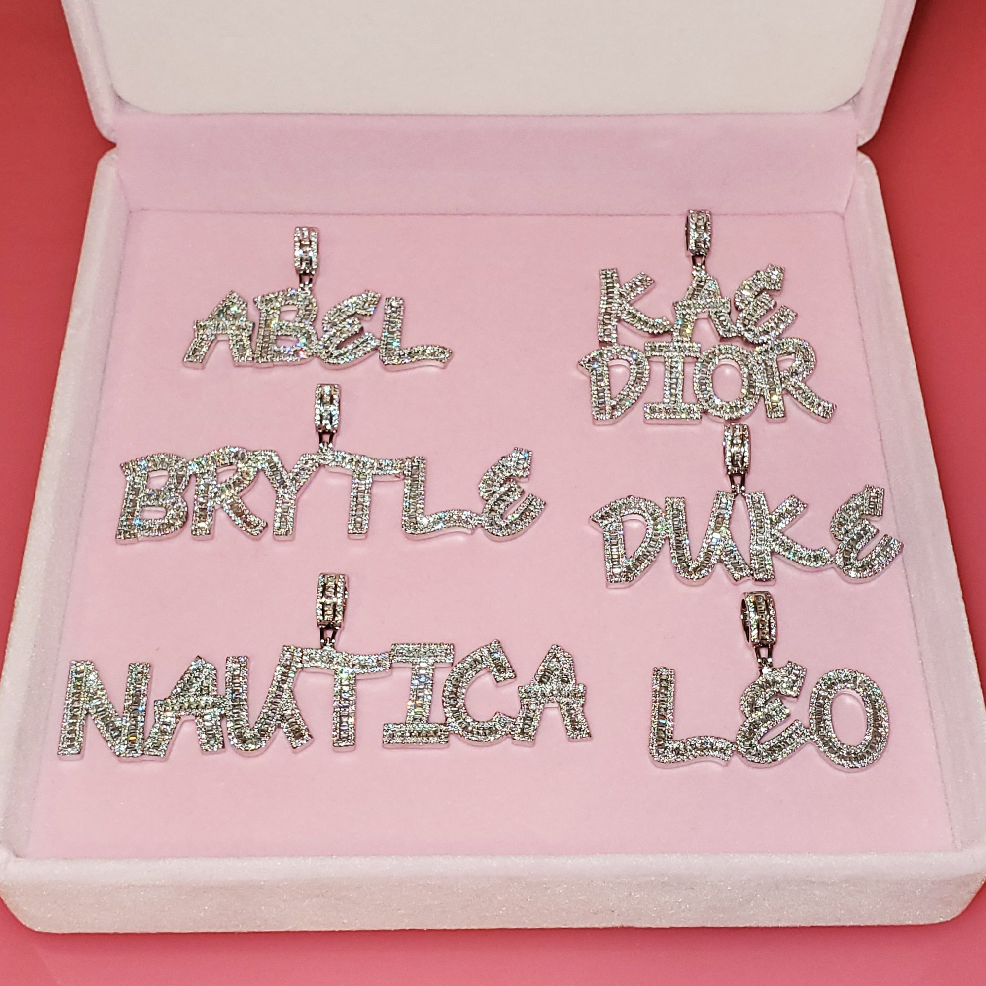 Custom Baguette Letter Name Necklace – Iced Out Pendant with Tennis Chain