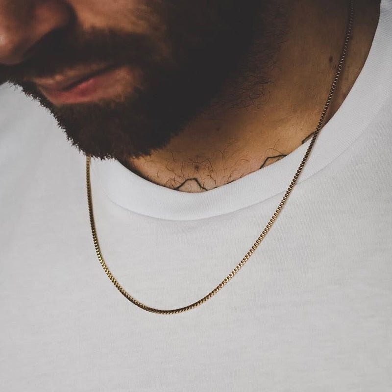 Chaîne cubaine minimaliste classique pour homme de 2 mm