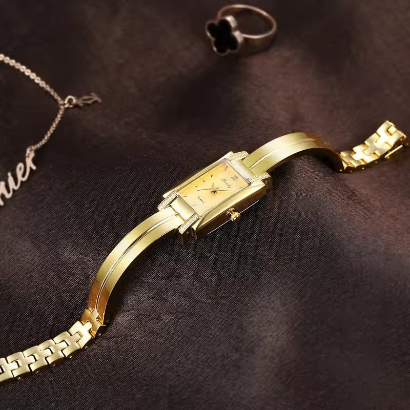 Montre pour femme en porcelaine carrée avec diamants et métal
