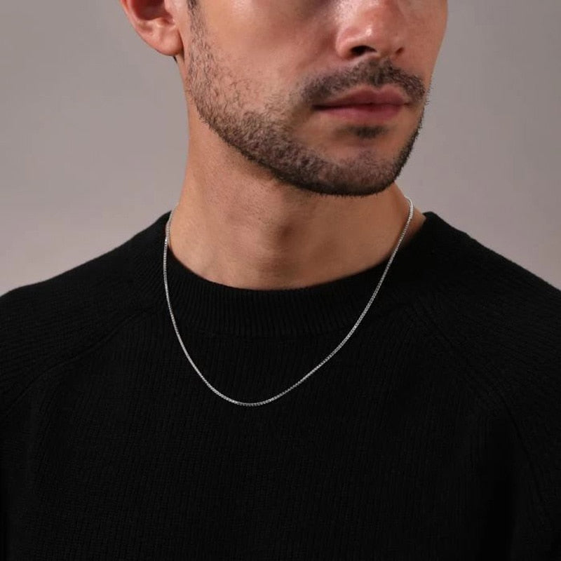 Chaîne cubaine minimaliste classique pour homme de 2 mm