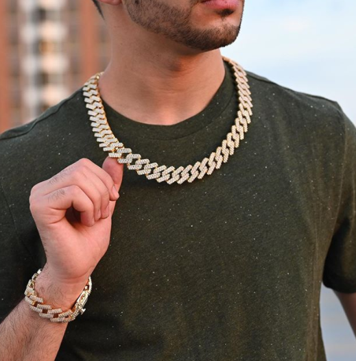 Extra Thicc 20mm Miami Prong Cuban Chain & FREE Bracelet