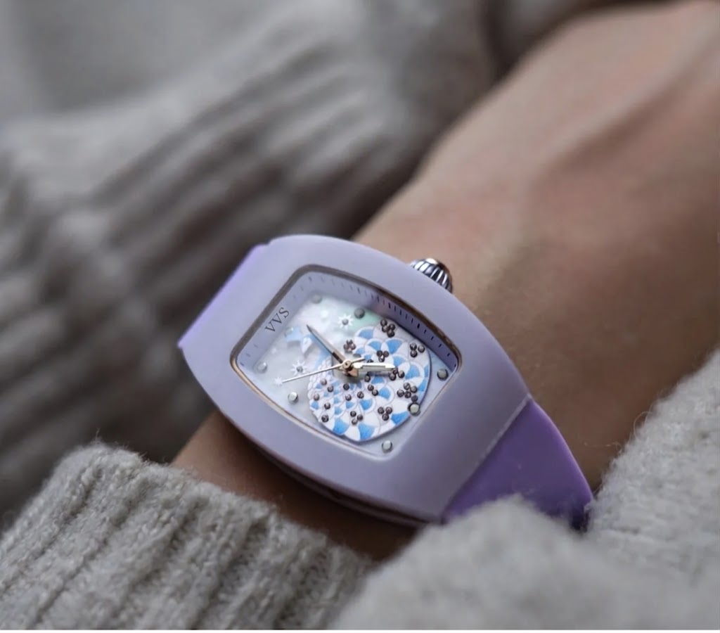 VVS Watches™ Plume | Élégance