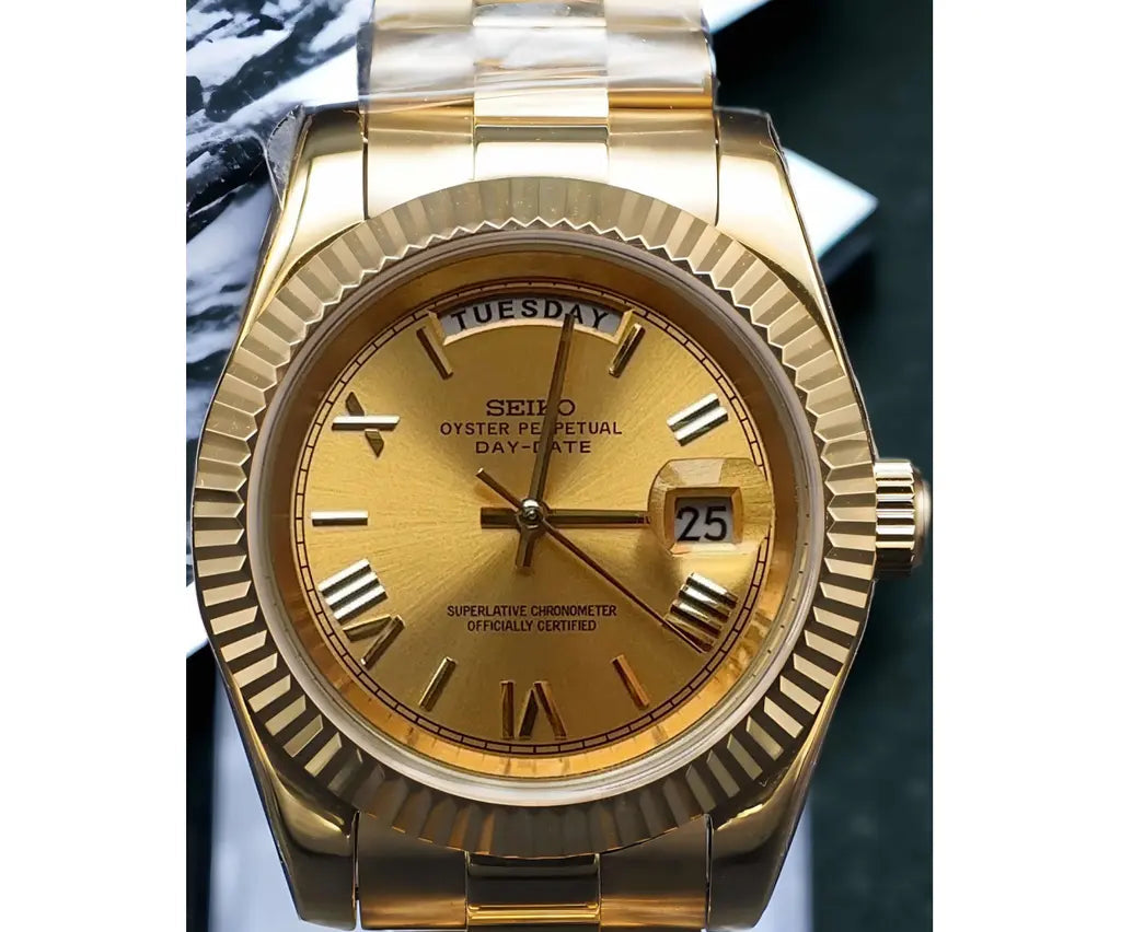 Seikojust Watch - Gold