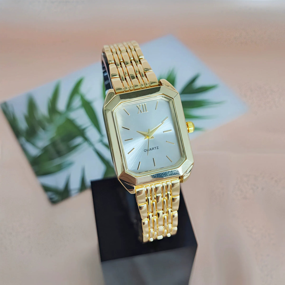 VVS Women's 5-Piece Watch & Bracelet Set